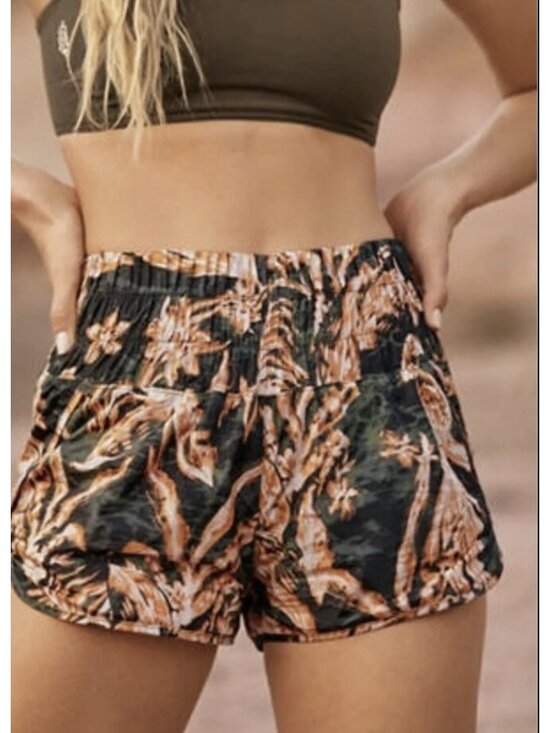 FP Movement by Free People Pants - Free People The Way Home Printed Shorts Black Combo Athletic XS Athleisure Light